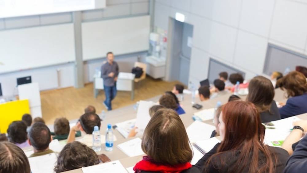 la formation continue un axe strategique pour luniversite de nimes