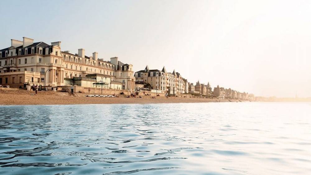 cette famille qui regne sur le business de la thalasso a saint malo