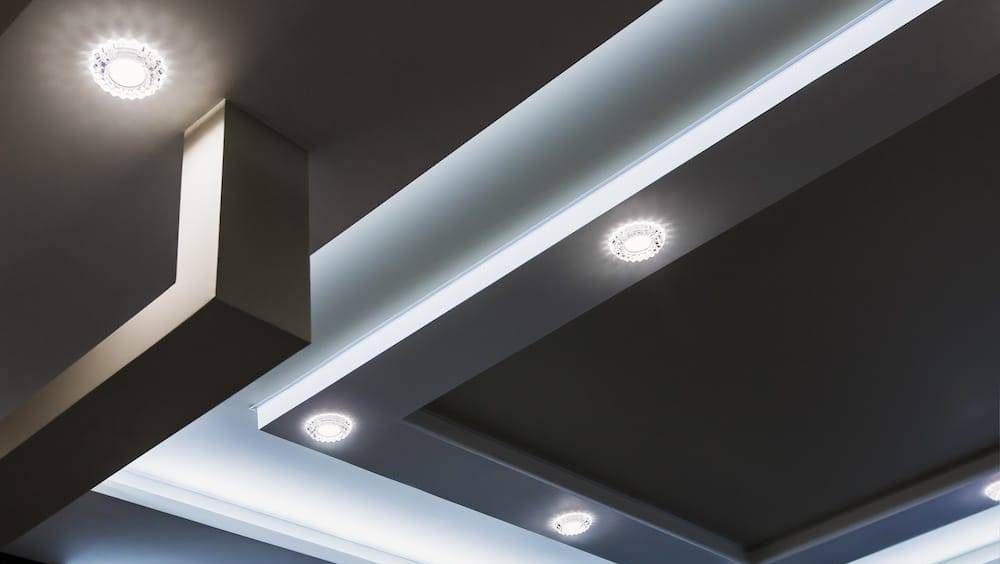 corinne grapton et michel moulin sattaquent au marche de la led