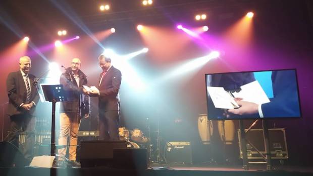 linsa rennes securise ses diplomes via une solution de signatures infalsifiables developpee par la societe olnica