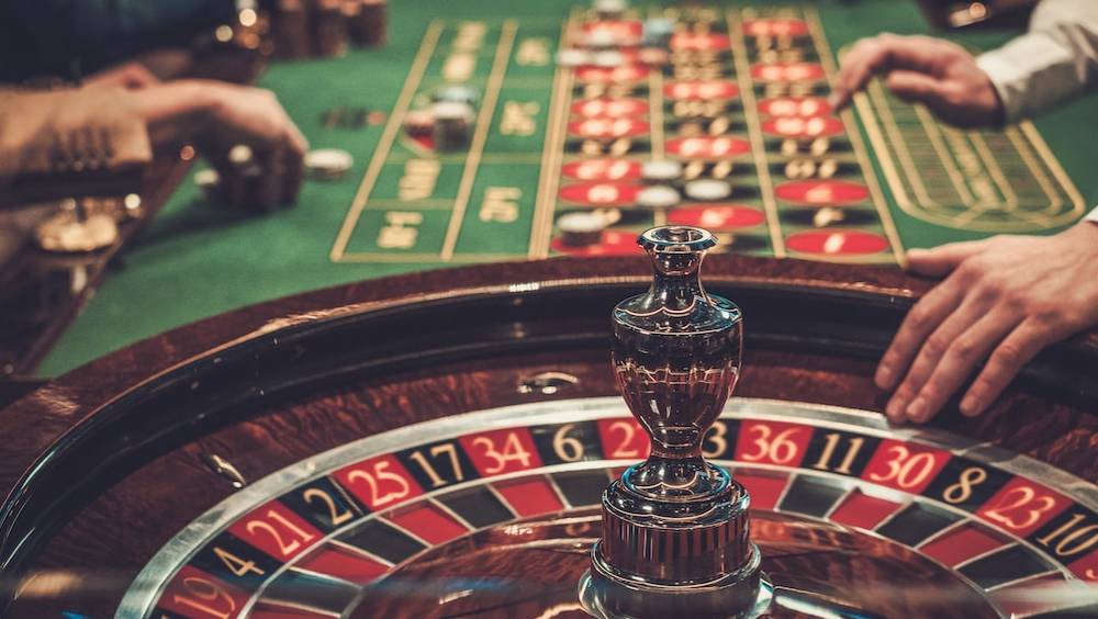 francis perez lautodidacte devenu roi des casinos