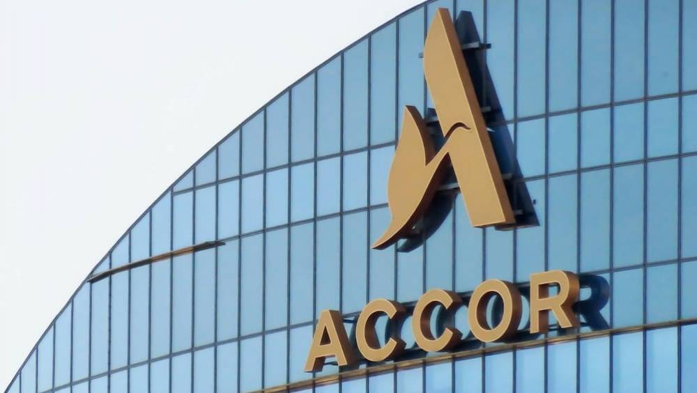 hotellerie accor marier avec rival pour devenir numero un