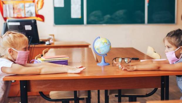 tribune aude gueneau plume edtech covid 19 secours ecole