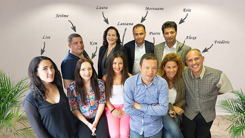 pour pierre florentin groupe servi le style cest luniforme