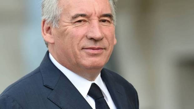 francois bayrou peut il sauver lindustrie francaise