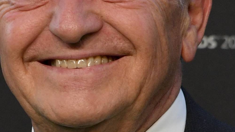 football jean michel aulas refuse une offre de rachat de lolympique lyonnais