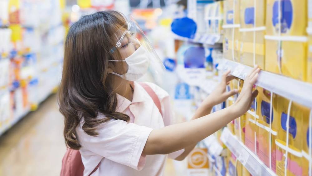 covid 19 un etui made in france pour desinfecter vos masques