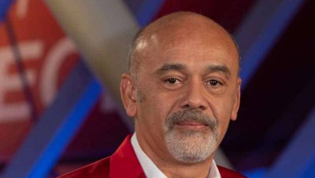 luxe agnelli investit un demi milliard dans louboutin