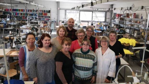 insomnie le francais wakeup serenity tire la couverture a soi