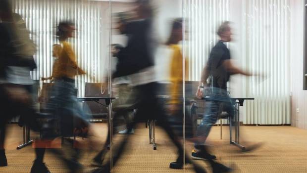 le travail moteur de laccomplissement de soi ou moyen existentiel