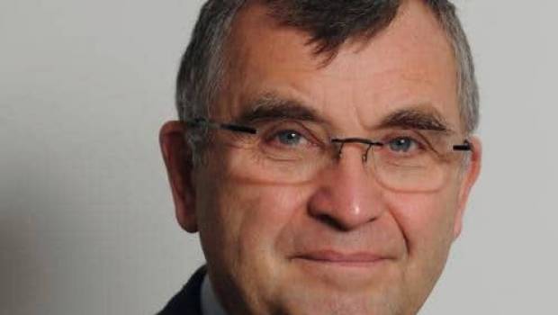 essilorluxottica arretons de vouloir faire du capitalisme sans capitalistes