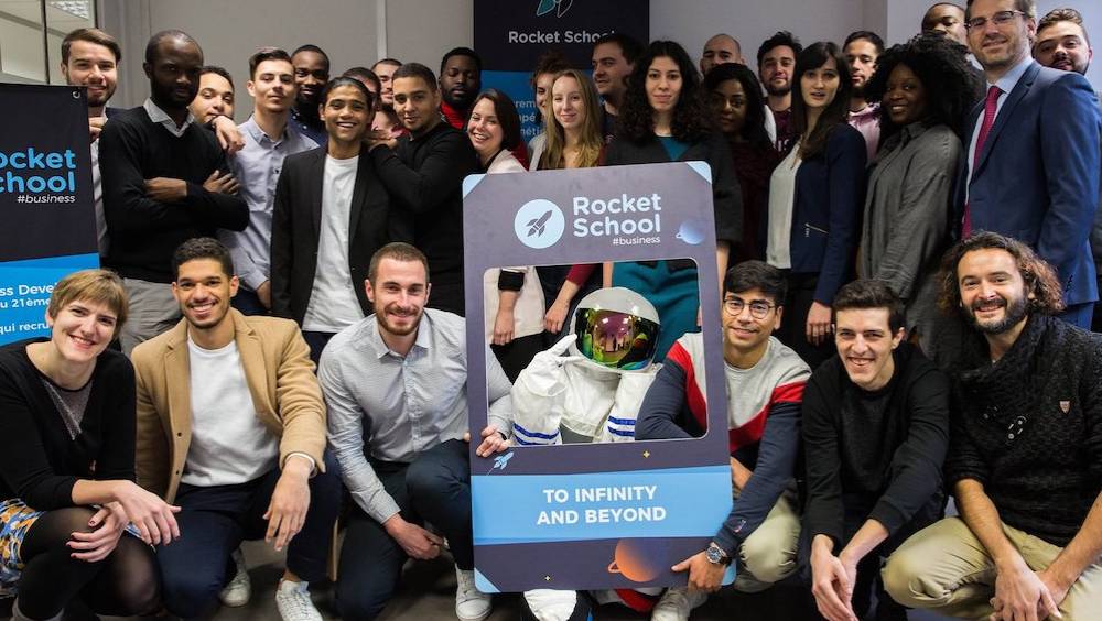 la rocket school deja 1000 commerciaux high tech formes gratuitement