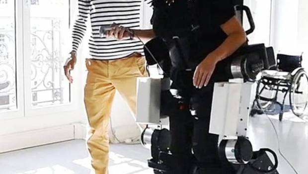 nouveau succes pour lexosquelette cree par la pme francaise wandercraft