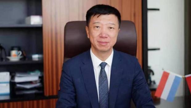 xu haifeng en europe les entreprises chinoises ouvrent les bras a la nouvelle vague de commerce des services