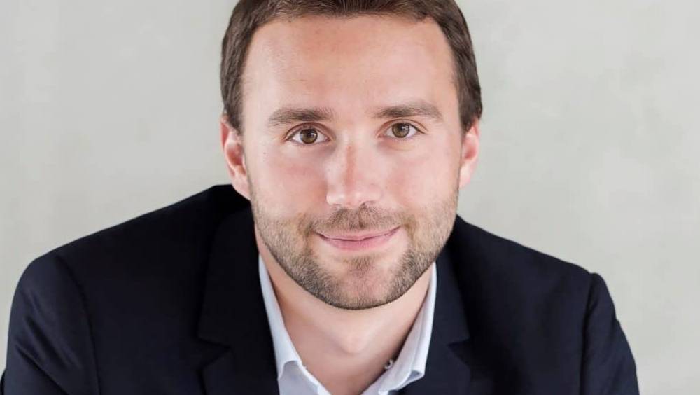 adrien content koovea la desindustrialisation ne touche pas tous les secteurs