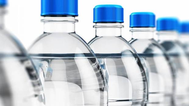 le marche de leau minerale aiguise lappetit des investisseurs