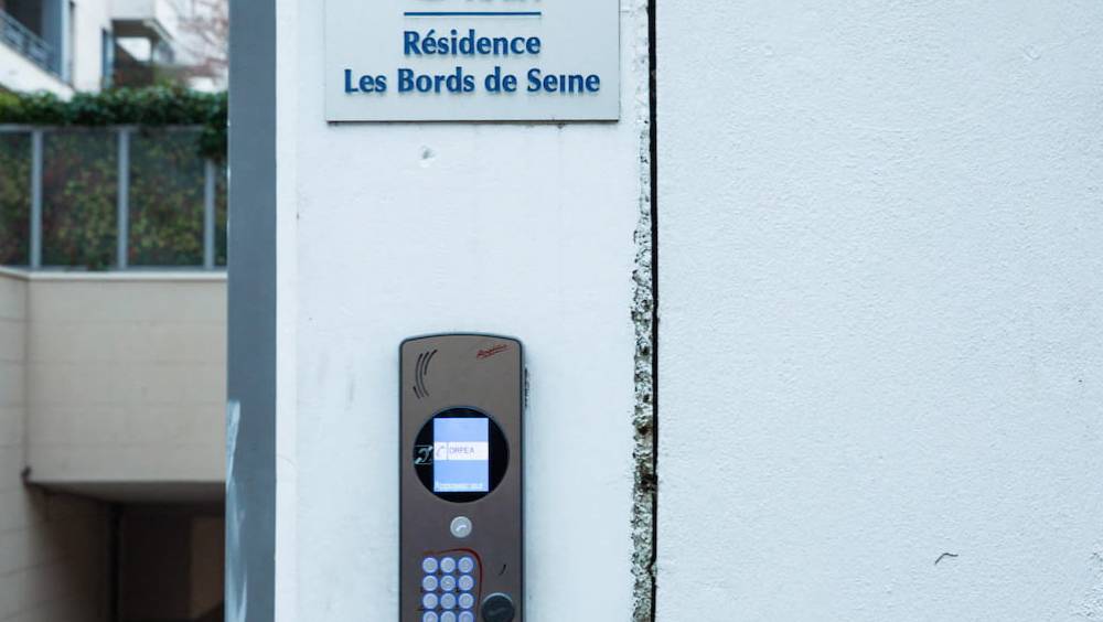 les derives dun systeme technocratique le scandale des ehpad