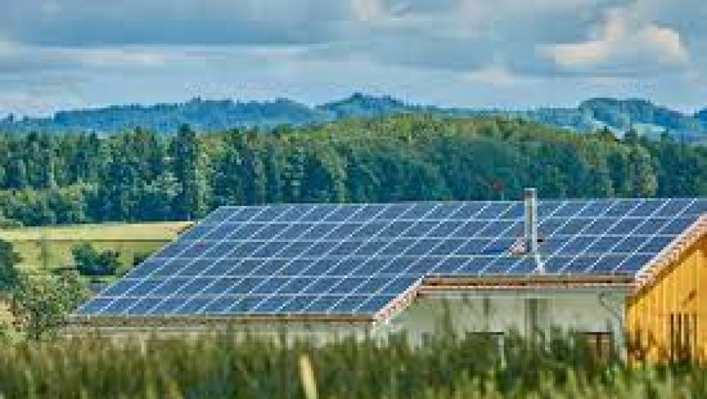 voltaica propose une solution innovante pour transformer votre toiture en solution verte