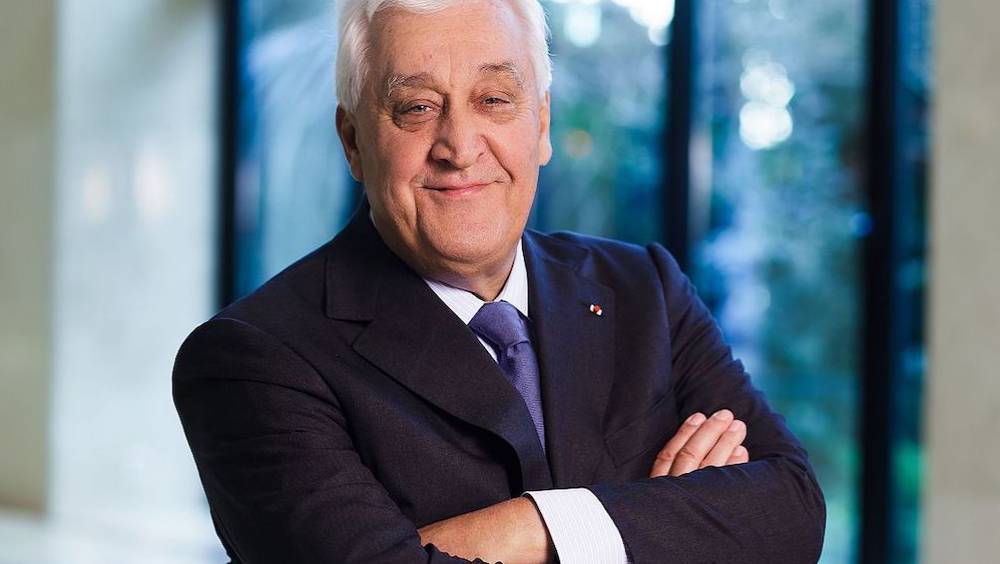 laurent burelle plastic omnium