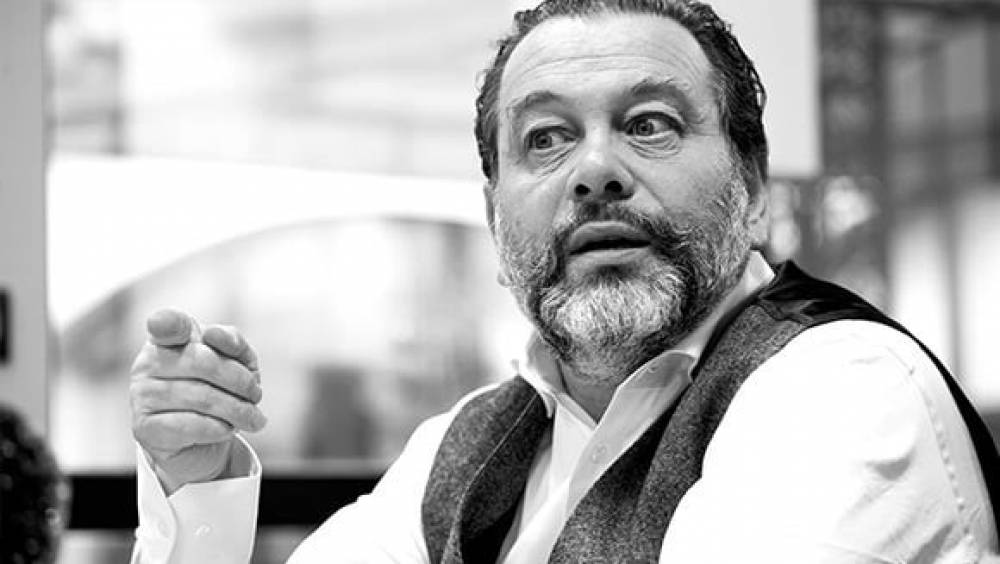 vin michel chapoutier a la tete du domaine prestigieux des cotes du rhone