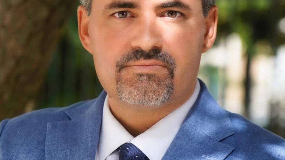 sebastien laye le candidat entrepreneur qui veut refonder les republicains