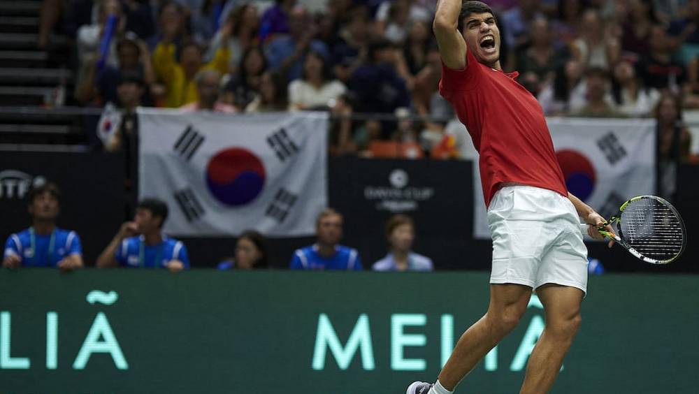 tennis babolat lequipementier francais qui a su parier sur le prodige carlos alcaraz