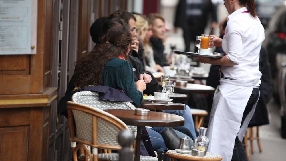 pourquoi lhotellerie et de la restauration ont de plus en plus de mal a recruter
