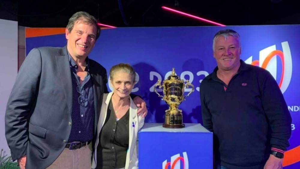 de la passion du rugby a lovalie en folie destins meles lies et passionnes