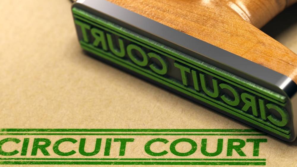 il est necessaire de penser les circuits courts de maniere systemique et den faire un nouveau paradigme