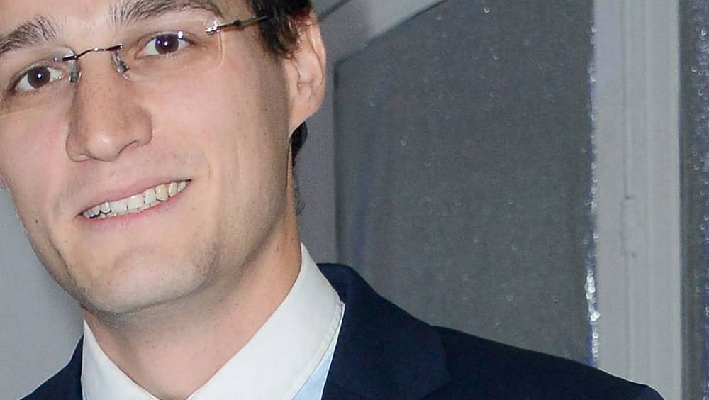 vianney dalancon lhomme qui veut creer un puy du fou en provence