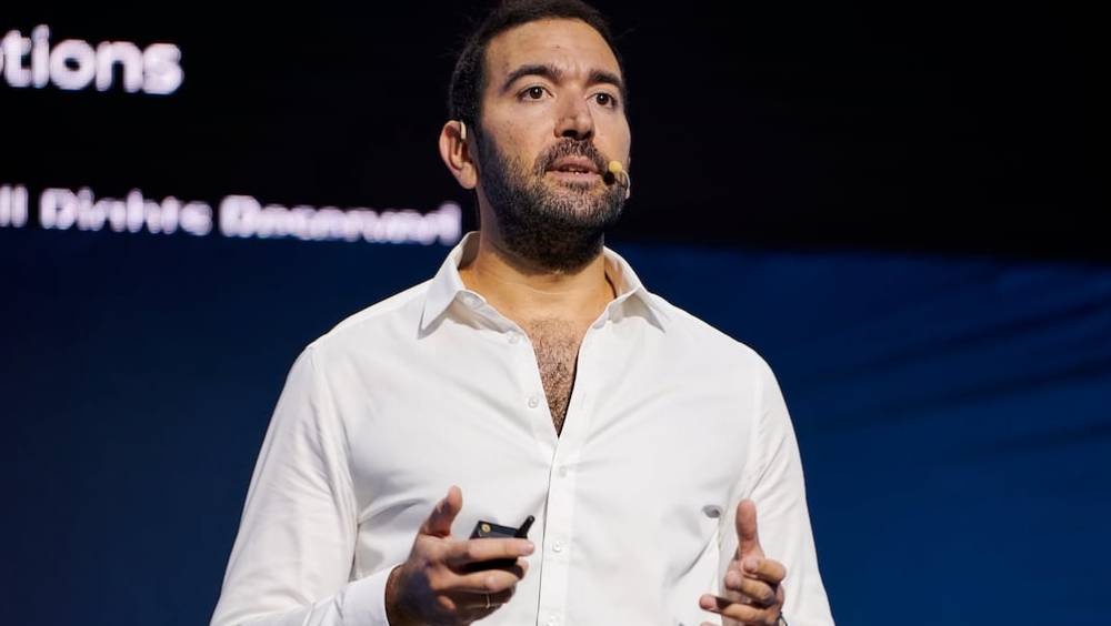 thomas semah yneuro nous avons signe un partenariat avec deux geants du secteur des casques audio