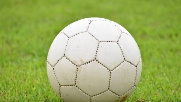 la mort de pele un evenement insignifiant