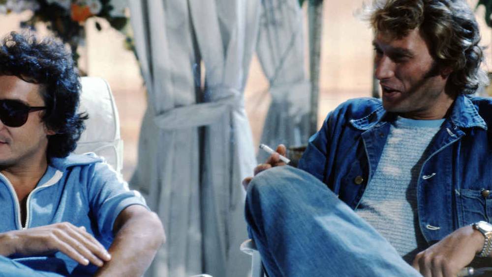 chante france lune des dernieres radios independantes fait de la resistance