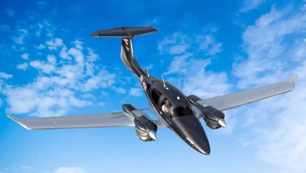 revolutionair veut democratiser le voyage daffaires en avion