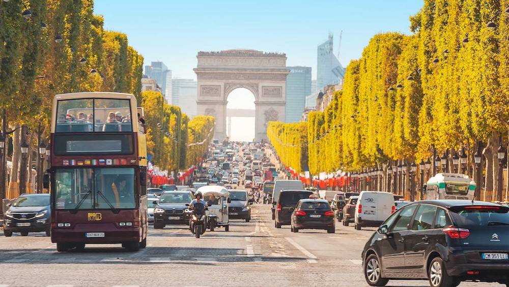 quelles voitures acheter pour circuler tranquillement dans les zfe