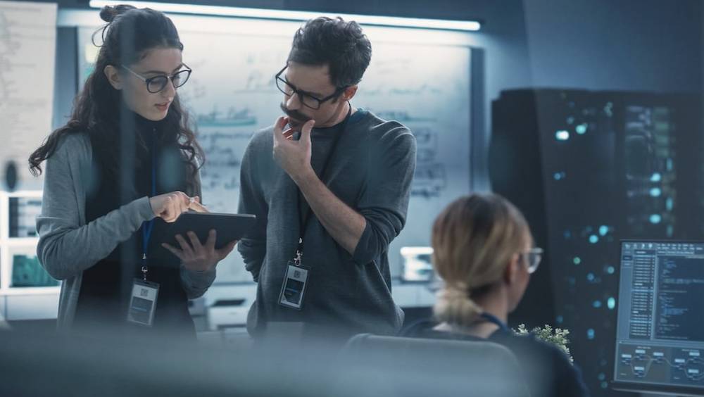 pourquoi les femmes demeurent les grandes absentes de la tech