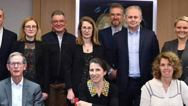 le roi de la volaille francaise devient leader en pologne