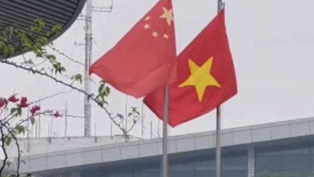 le president xi jinping effectue une visite detat au vietnam