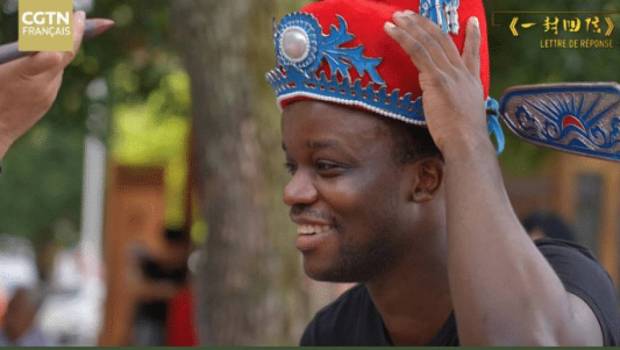 lettre de reponse une serie de cgtn francais raconte lhistoire de la correspondance entre xi jinping et des amis etrangers