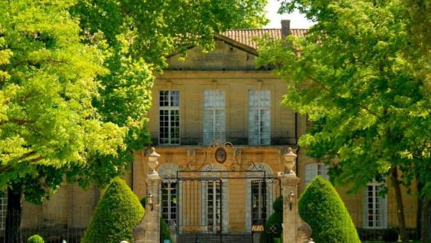 la splendeur retrouvee du chateau de sauvan en haute provence