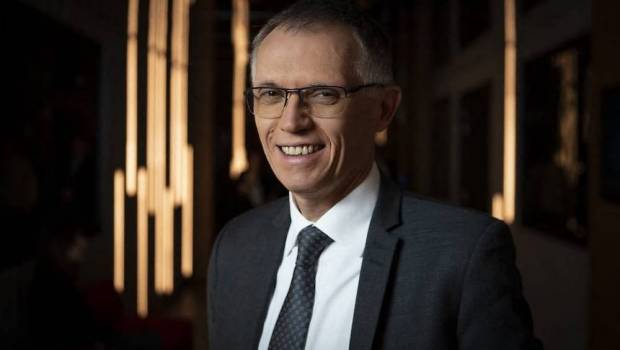 carlos tavares lentreprise et la societe