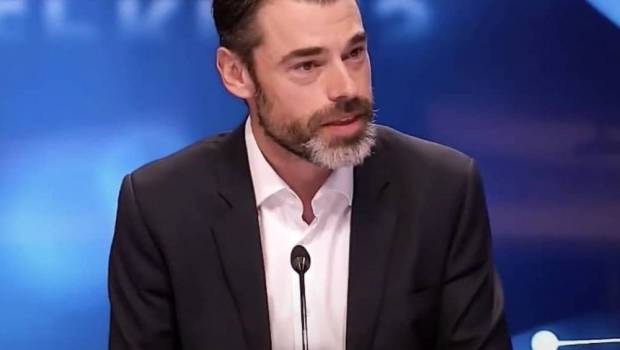 steliau le roi de laffiche electronique change de main