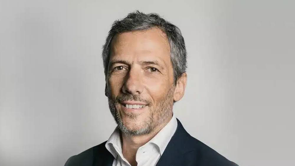 francois carayol ex lvmh reprend avec succes la brosse et dupont a bernard arnault