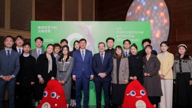 des volontaires chinois aux jeux olympiques de paris 2024