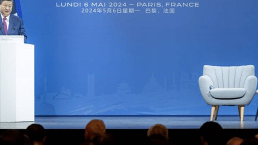 xi jinping reitere lengagement de la chine a elargir les relations commerciales avec la france