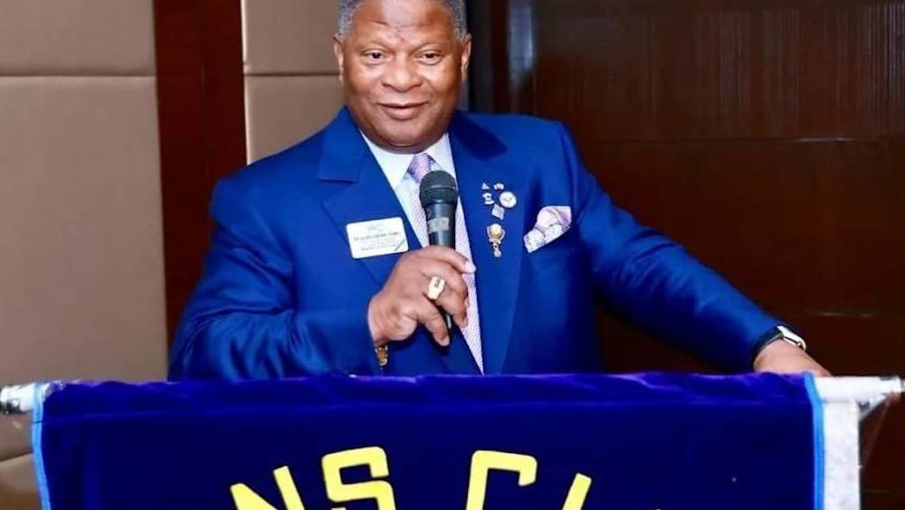 alexis vincent gomes mon engagement au sein du lions club est ne dun profond sens du devoir spirituel et du desir de redonner a autrui
