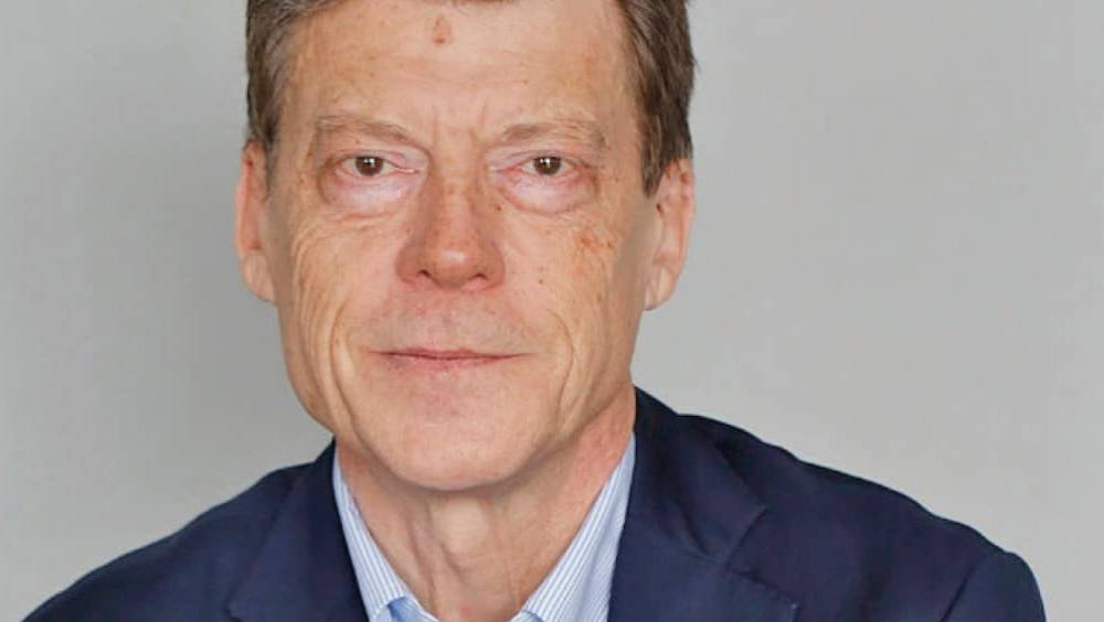 laurent alexandre aujourdhui un cadre qui ne se met pas a lia est un futur chomeur