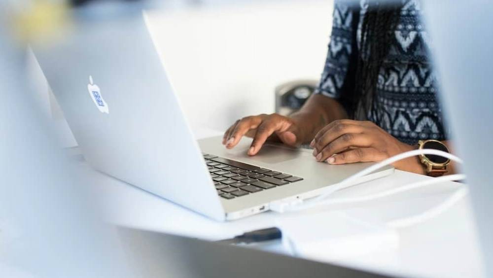 reussir dans les services it en france et passer le cap des 100 millions de ca cest possible