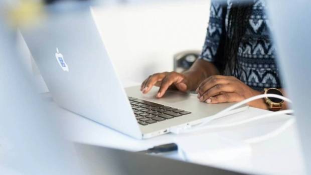 reussir dans les services it en france et passer le cap des 100 millions de ca cest possible