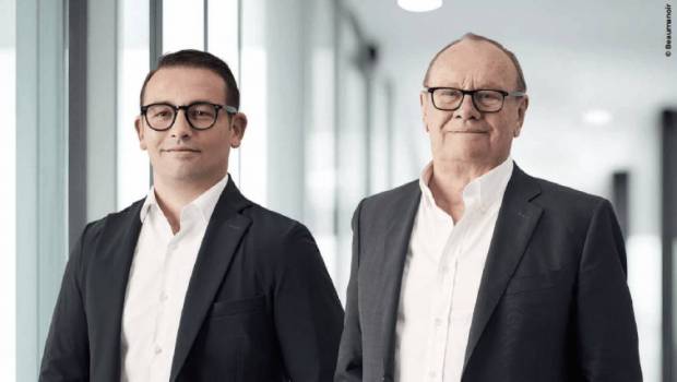 beaumanoir surfe sur la vague avec quiksilver